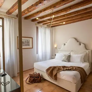 *** Affittacamere Antica Casa Coppo Italia